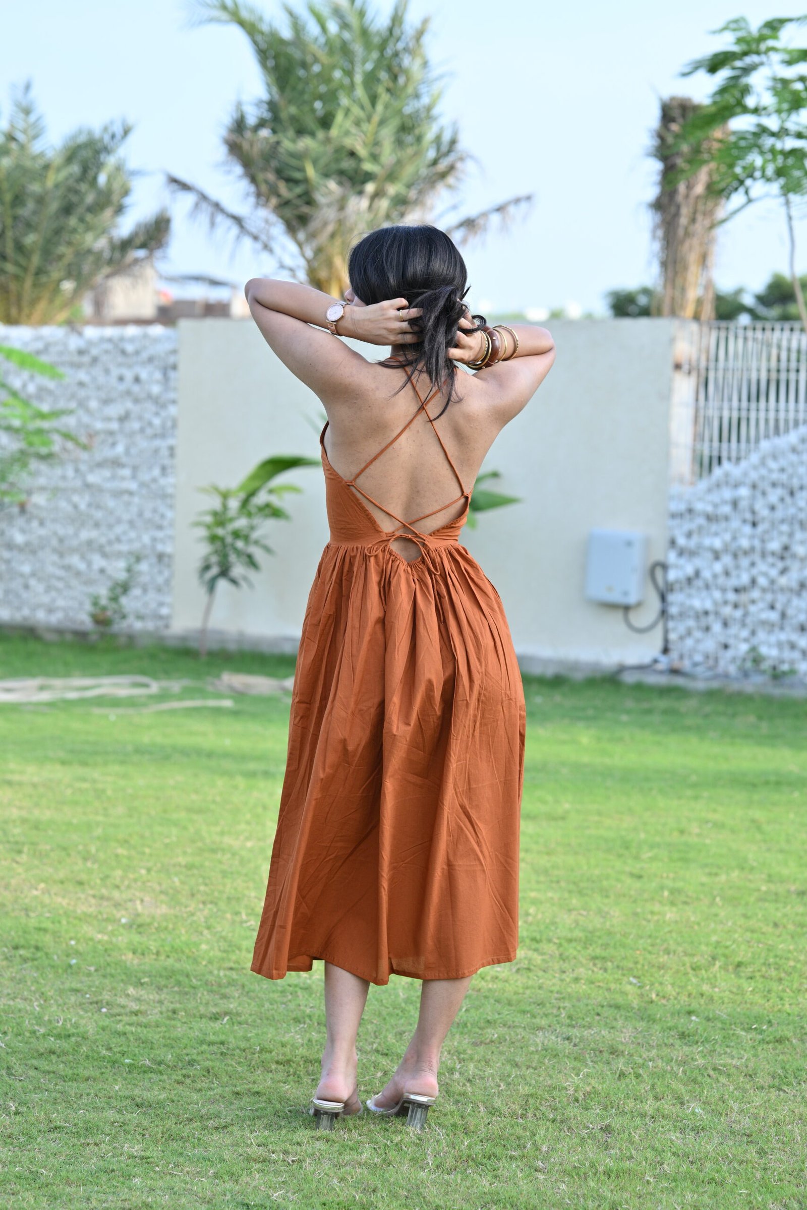 Women’s Rust Brown Sleeveless Cotton Midi Dress - Image 2